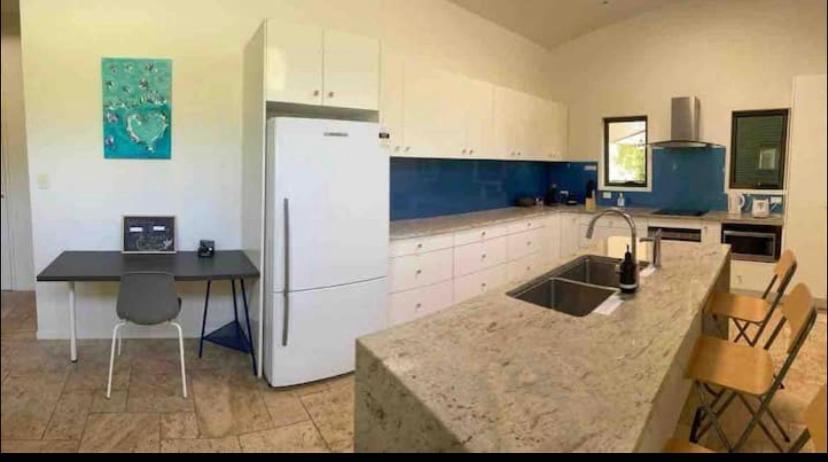 Dezen Accomodation Palmview 外观 照片